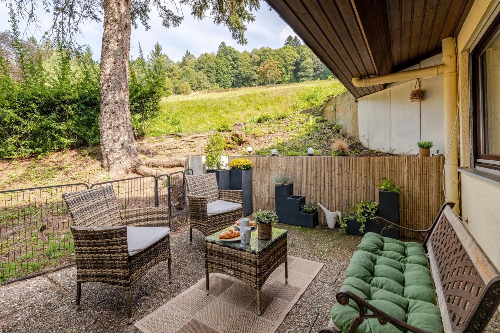An Wanderwegen Gelegen Mit Terrasse Und Boxspringbett Apartment Sasbachwalden Luaran gambar