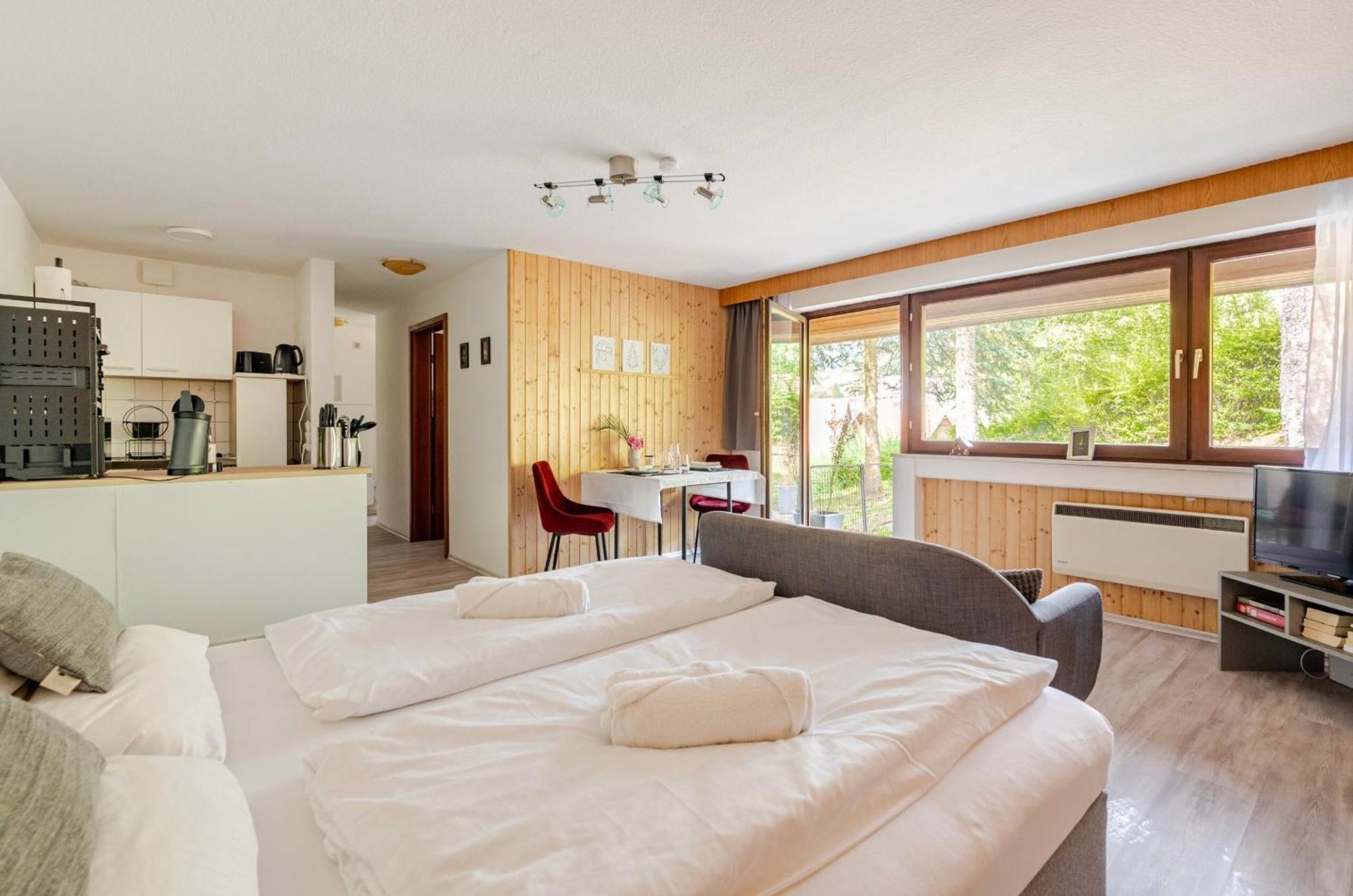 An Wanderwegen Gelegen Mit Terrasse Und Boxspringbett Apartment Sasbachwalden Luaran gambar